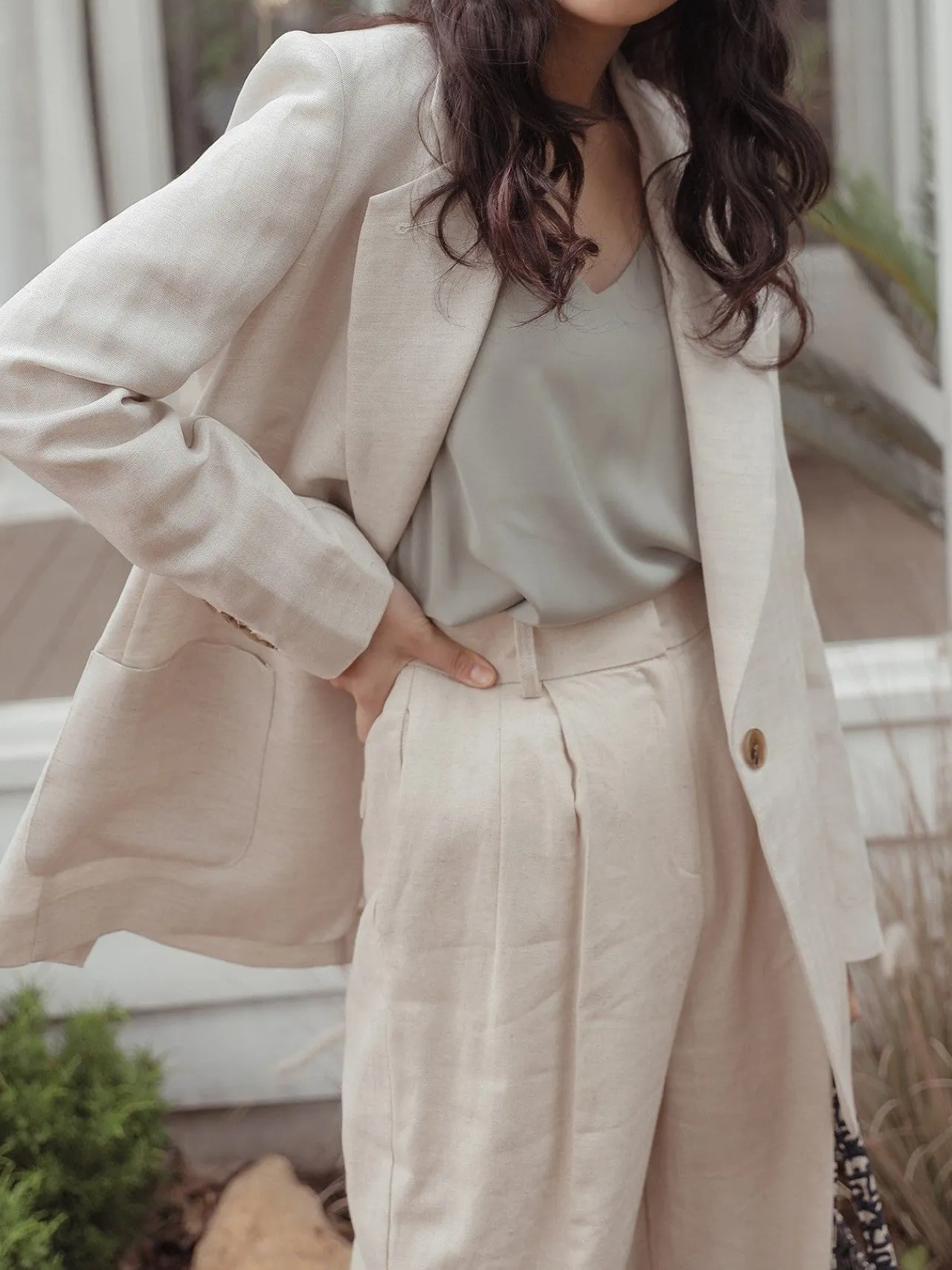 FITTED LINEN BLAZER