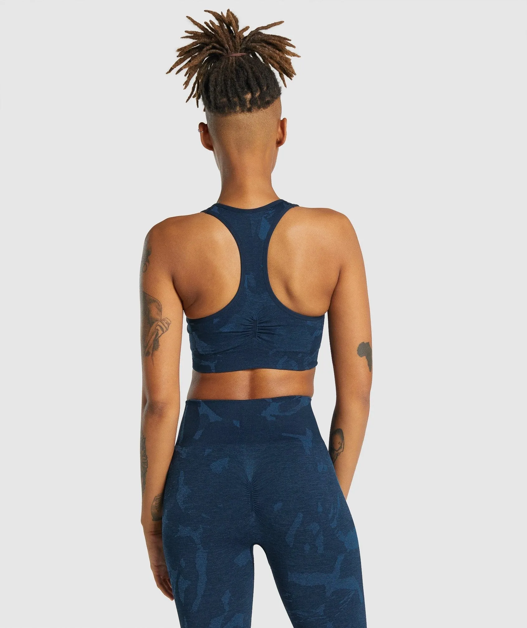 Gymshark Adapt Camo Seamless Racer Back Sports Bra - Savanna | Navy