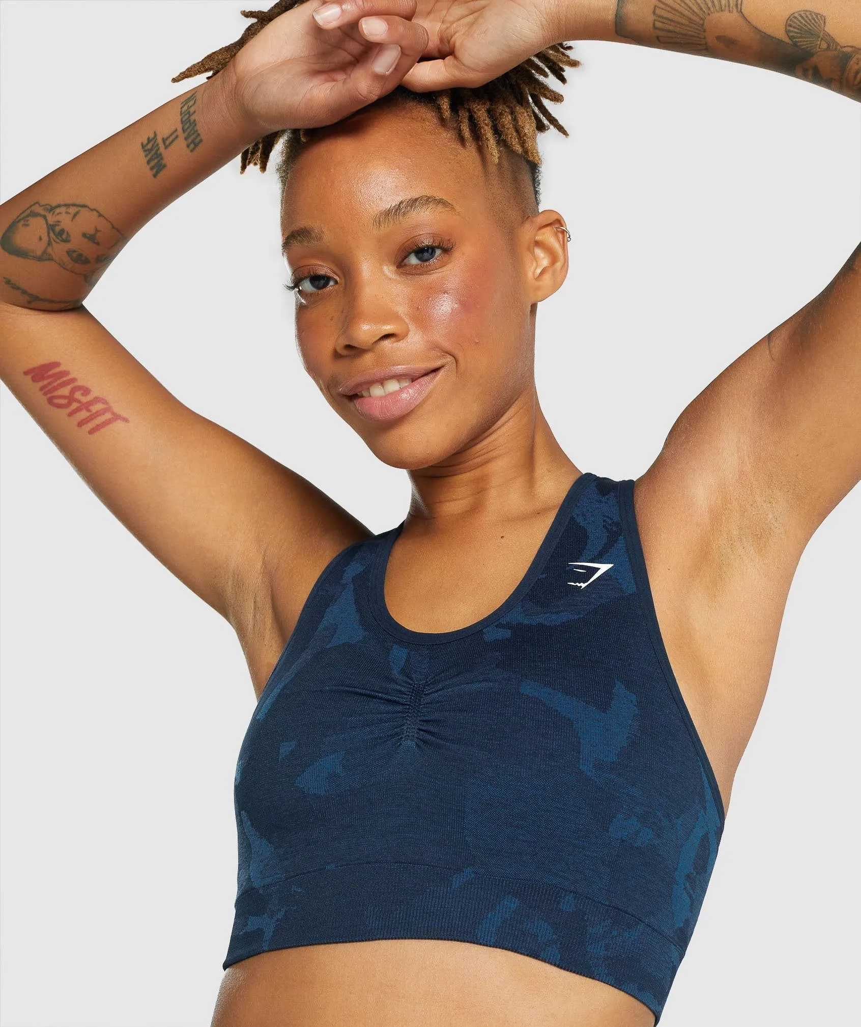 Gymshark Adapt Camo Seamless Racer Back Sports Bra - Savanna | Navy