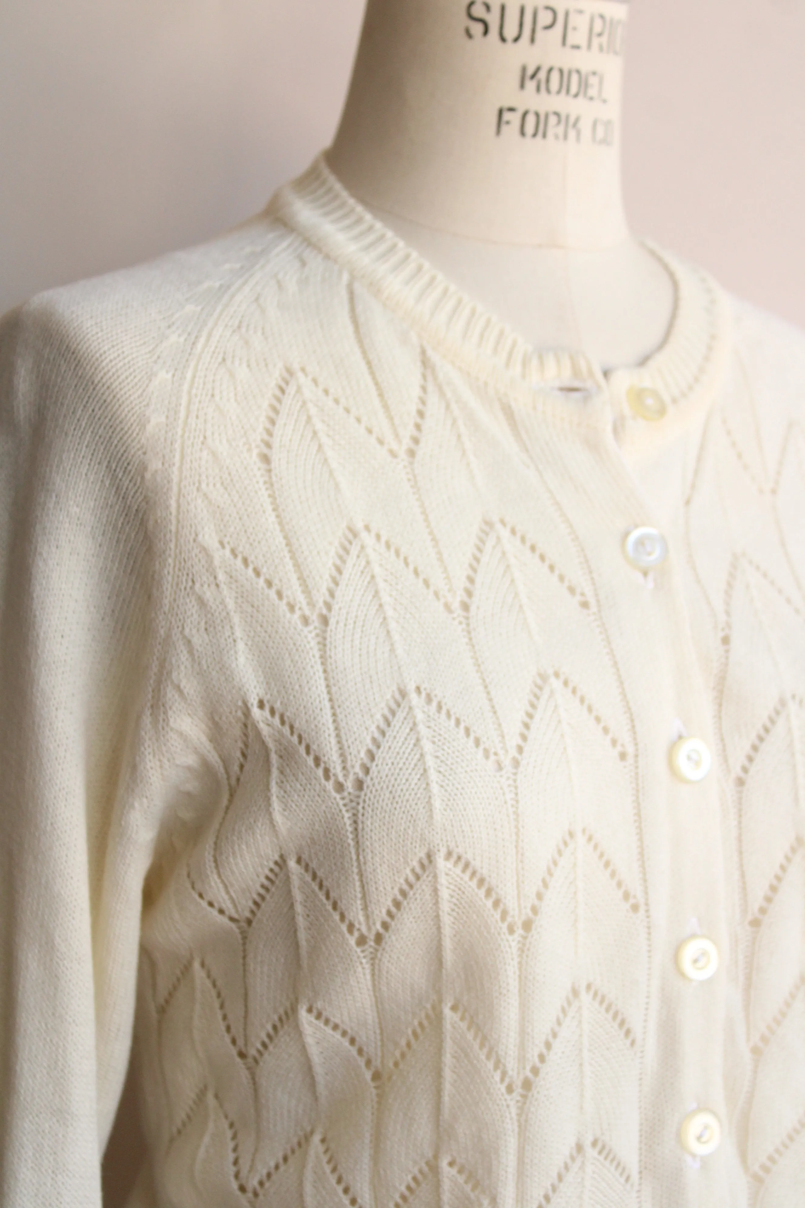 Vintage 1980s Pointelle Knit Sweater in Winter White