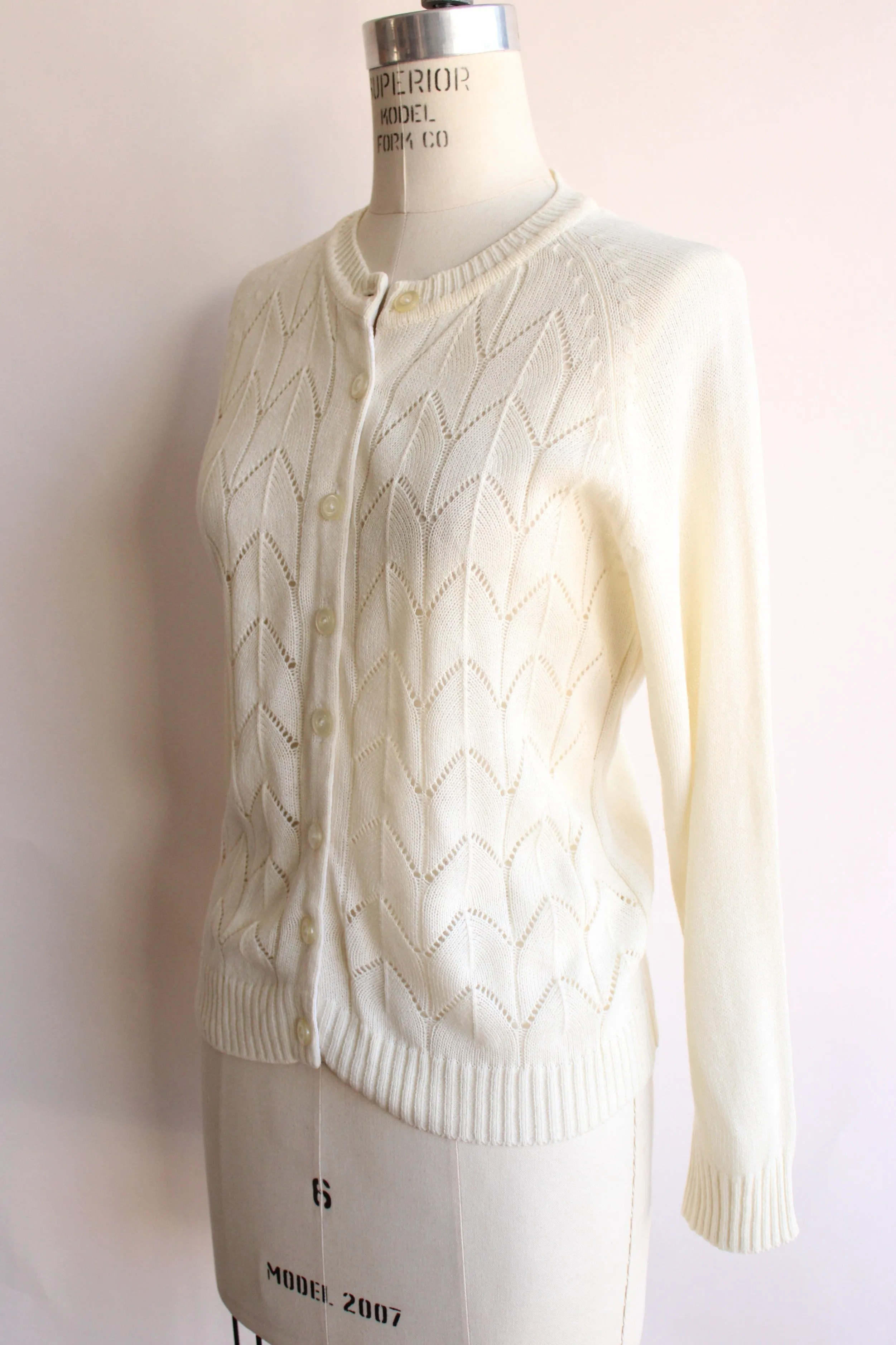 Vintage 1980s Pointelle Knit Sweater in Winter White