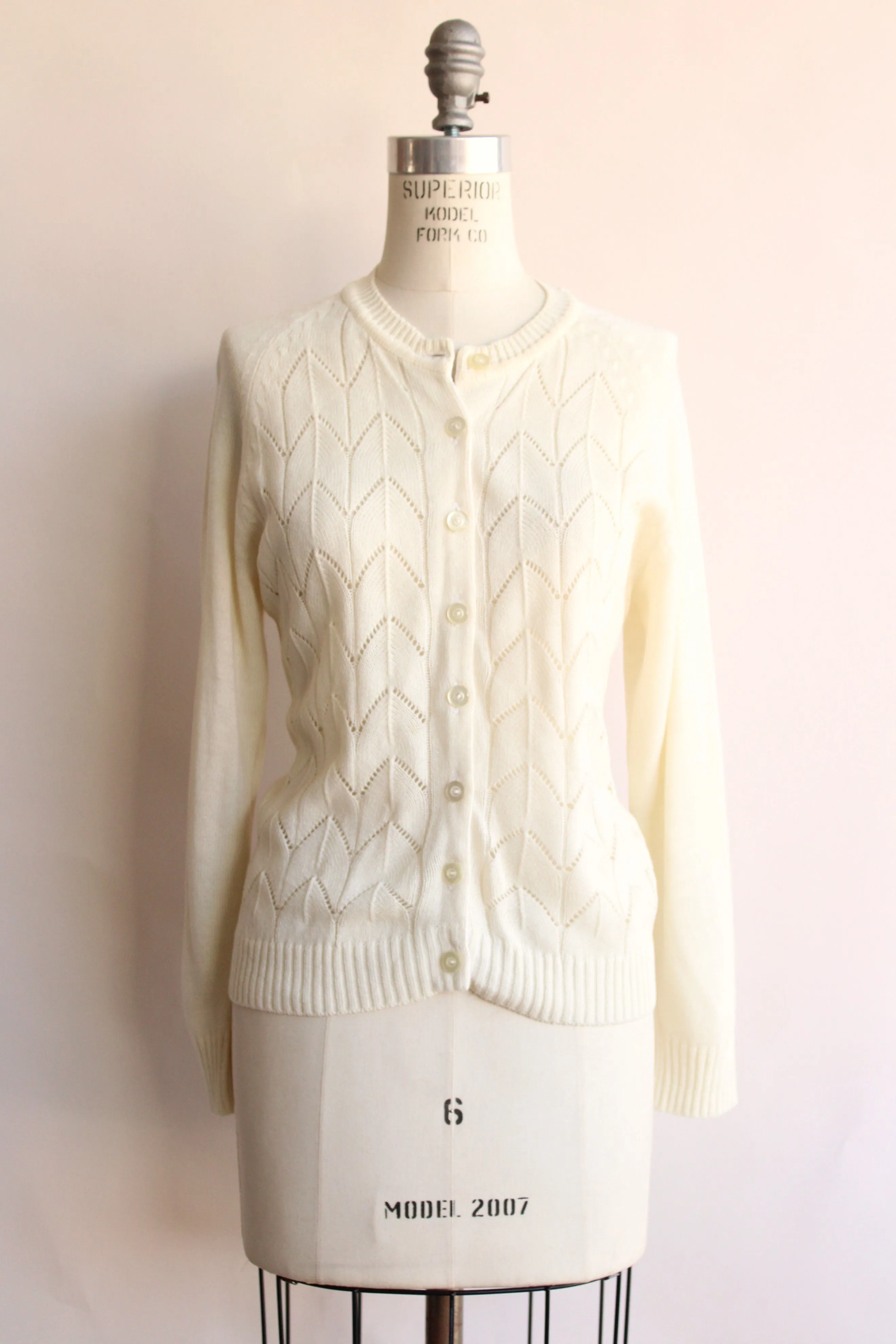 Vintage 1980s Pointelle Knit Sweater in Winter White